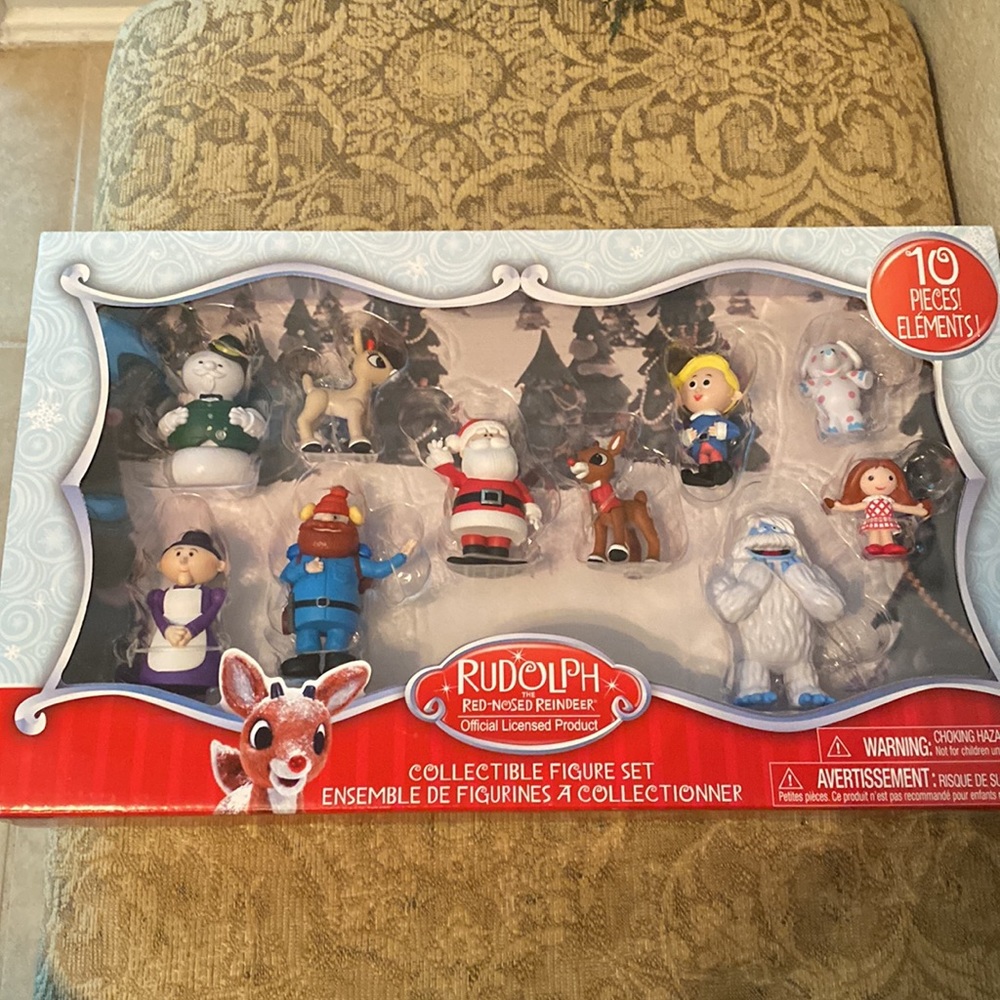 Rudolph the Red Nose Reindeer Christmas Collectible Figure Set